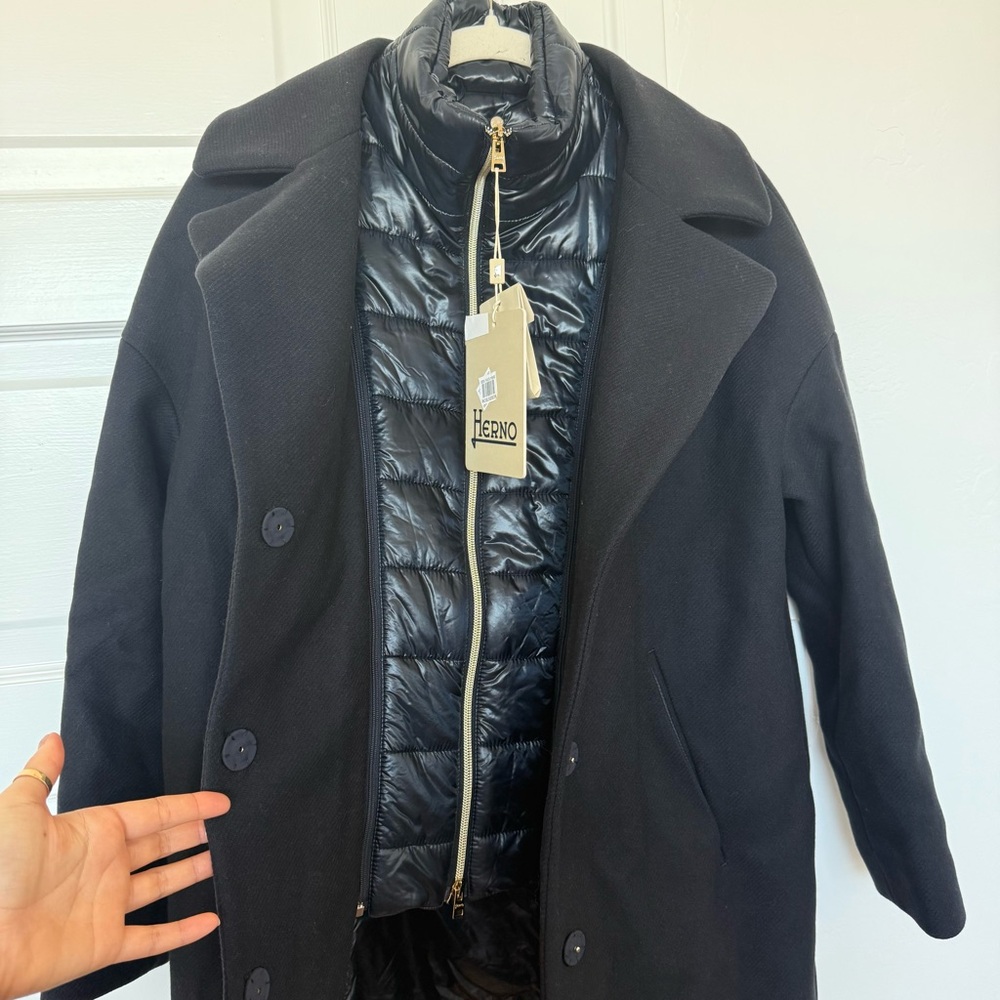 HERNO Layered Stretch Wool And Nylon Coat - Picture 8 of 11